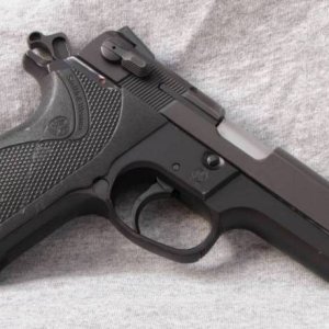Late production 5904 with MIM hammer, trigger, and plastic disconnector; s/n VUV13xx