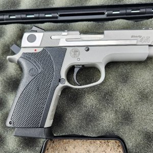 Shorty 45 RSa.jpg