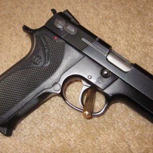 S&W 4004