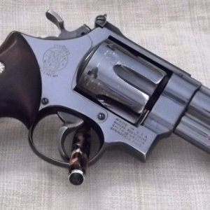Model 29-2, three screw, five inch, serial number S2277xx, shipped to H.H. Harris on March 7, 1963.
