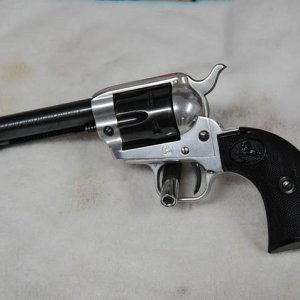 colt 22