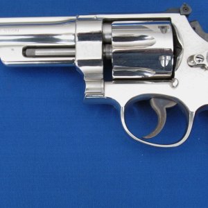 right side gun